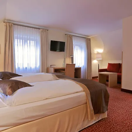 Romantik Zur Schwane Hotel 4*