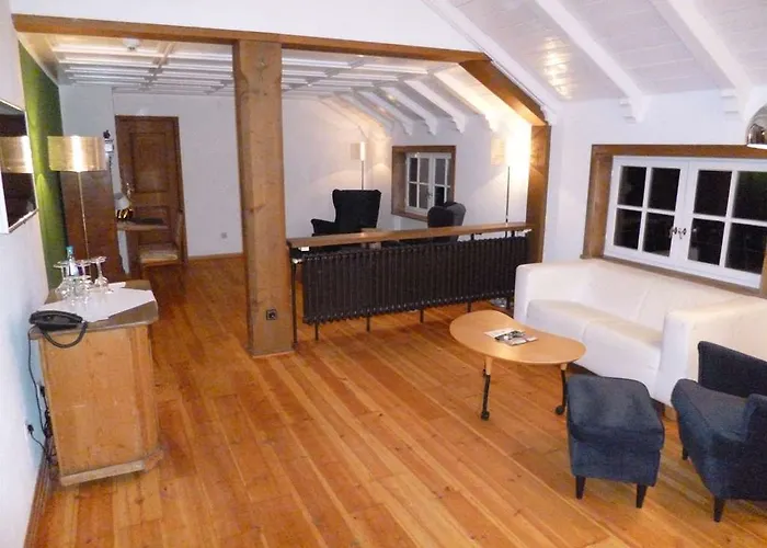 Hotel Romantik Zur Schwane 4*
