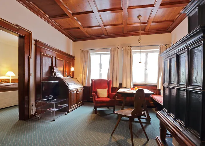 Hotel Romantik Zur Schwane 4*